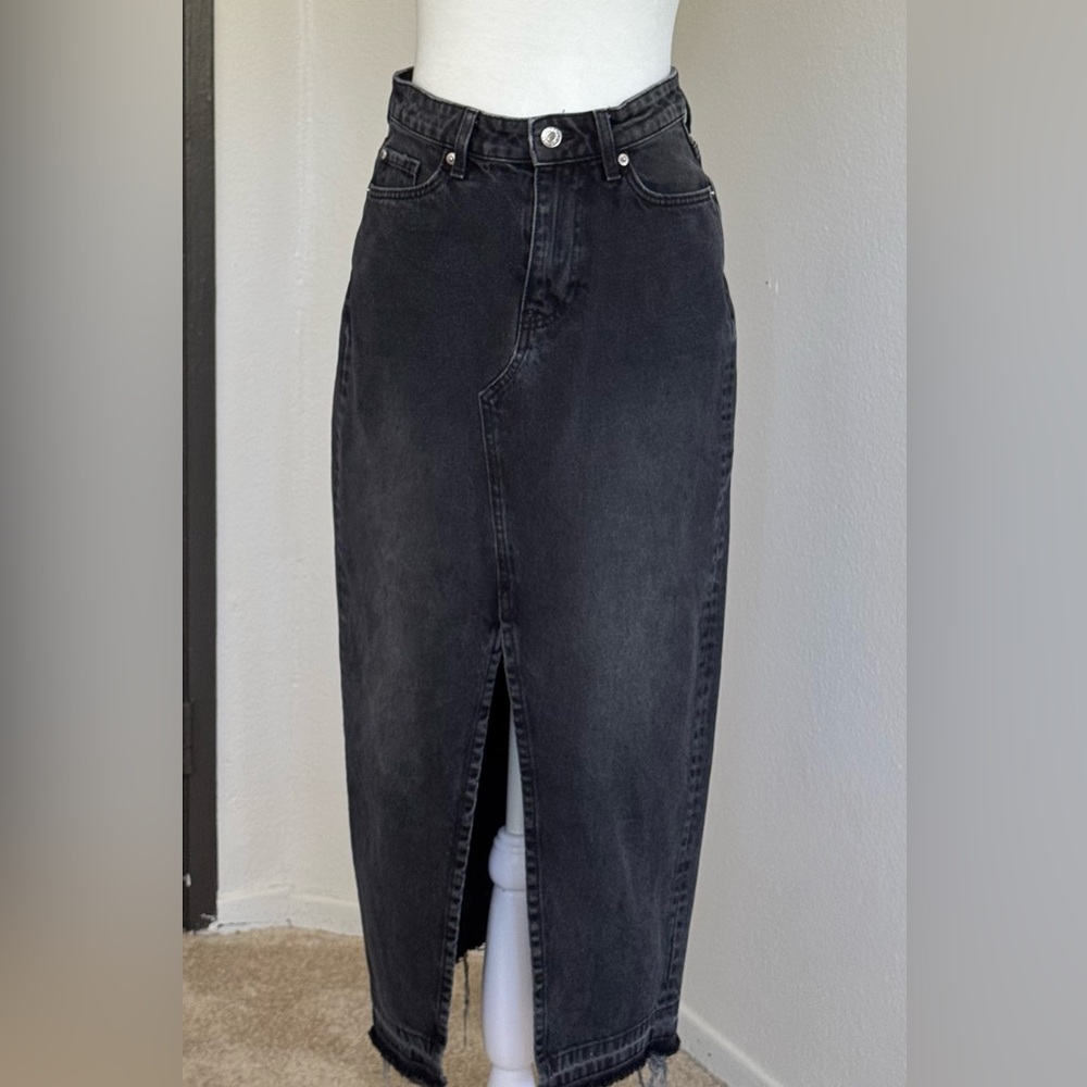 H&M Black Denim Pencil Skirt